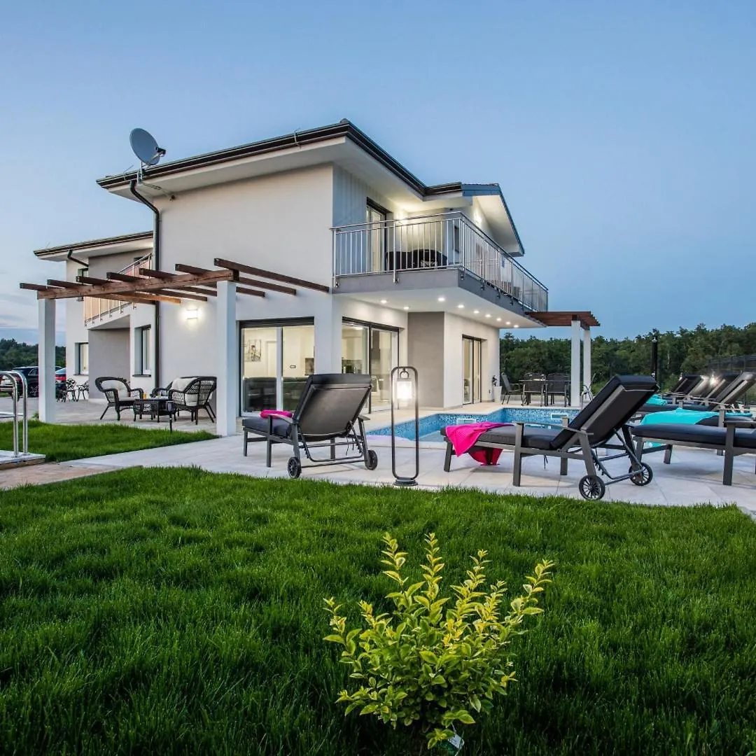 Villa Jelena I 4-Sterne I Beheizter Pool I Privatsphaere I Barrierefrei I Grill Gambozzi クロアチア
