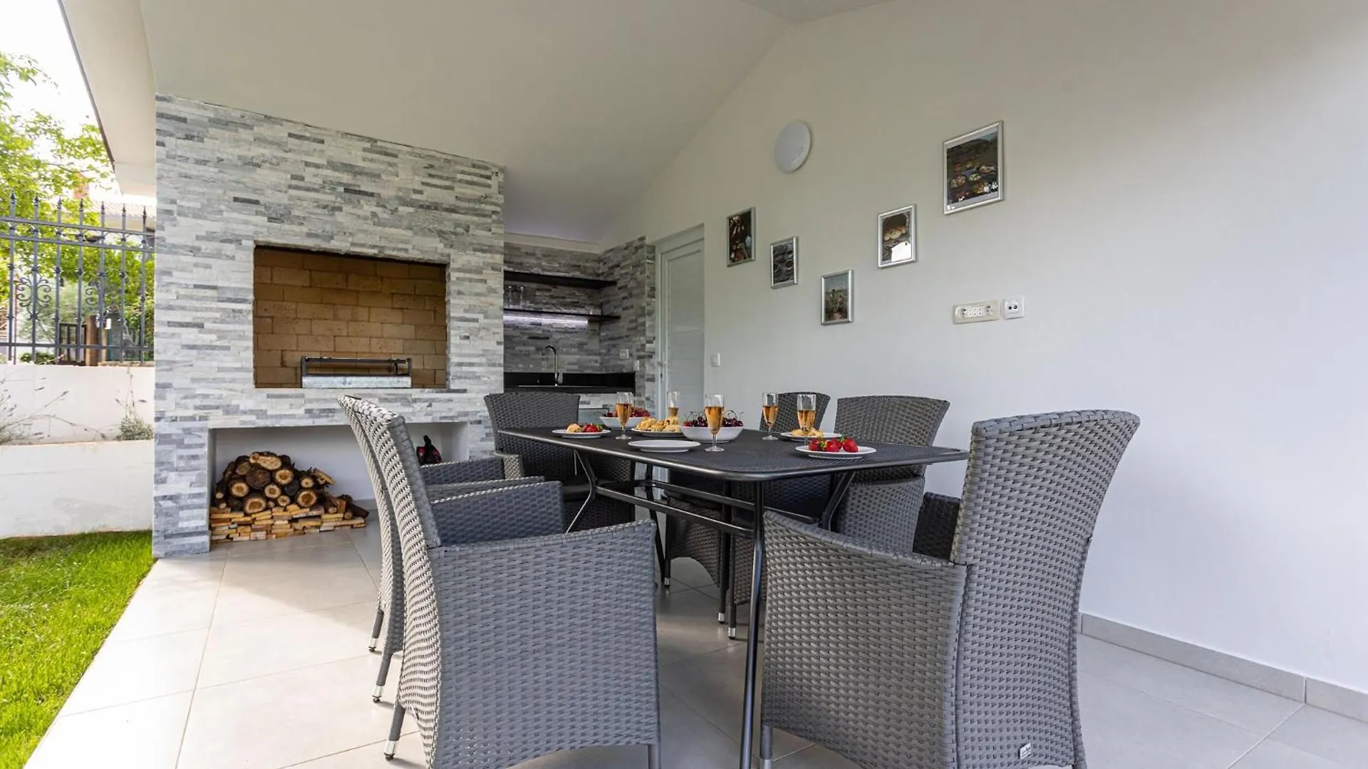 Villa Jelena I 4-Sterne I Beheizter Pool I Privatsphaere I Barrierefrei I Grill Gambozzi